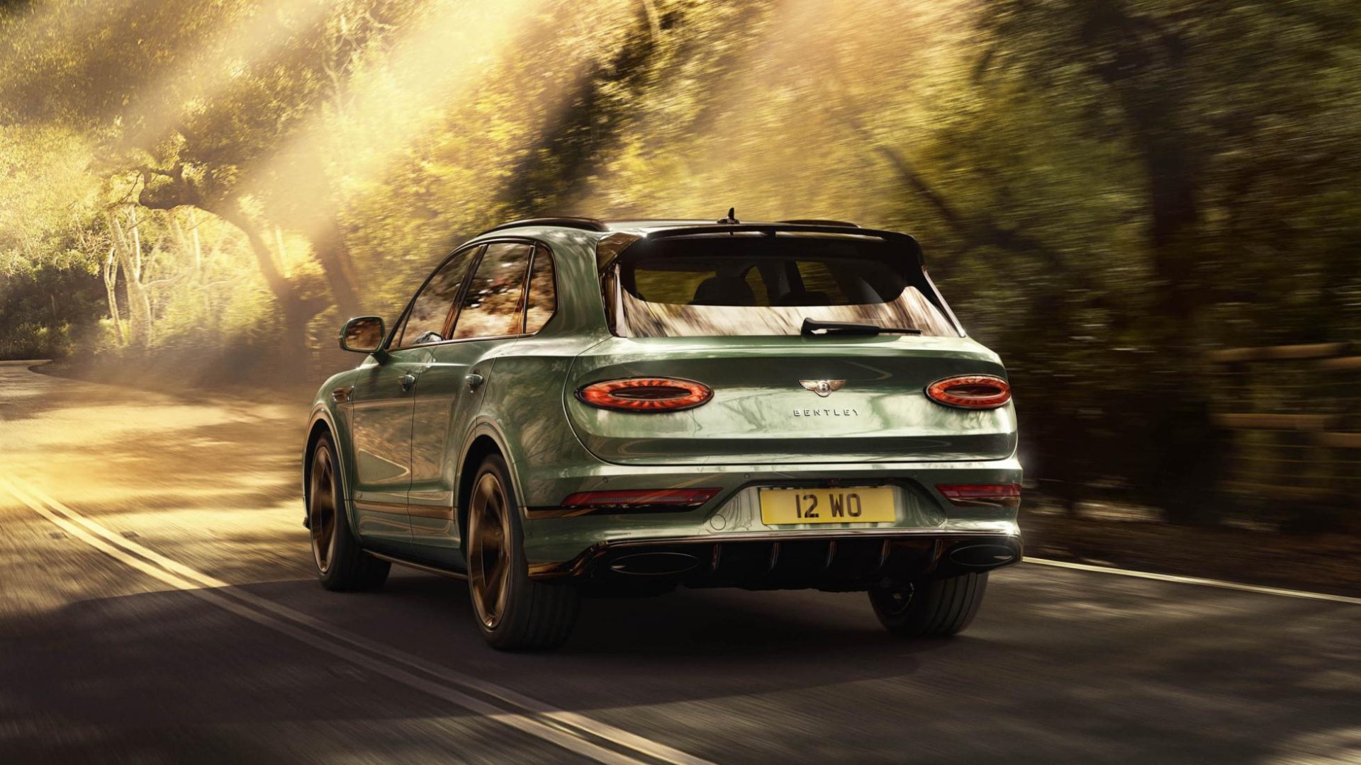 2021 Bentley Bentayga อัพเกรดดีไซน์ใหม่รอบคัน หรูหราอลังกาลเช่นเคย 2021 Bentley Bentayga อัพเกรดดีไซน์ใหม่รอบคัน หรูหราอลังกาลเช่นเคย