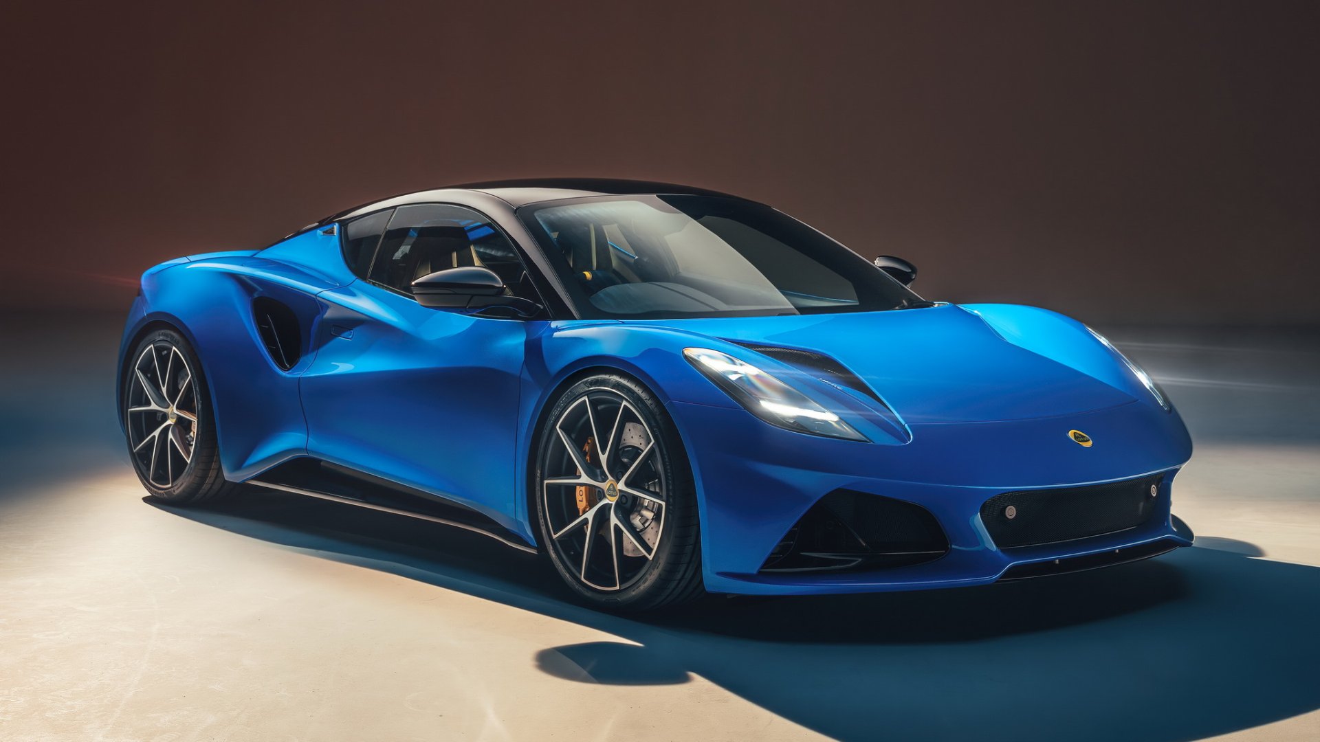 Lotus Emira สปอร์ตคาร์ระดับพรีเมี่ยมใหม่ล่าสุด มาพร้อมขุมพลังวางกลาง 4 สูบ พัฒนาร่วมกับ AMG Lotus Emira สปอร์ตคาร์ระดับพรีเมี่ยมใหม่ล่าสุด มาพร้อมขุมพลังวางกลาง 4 สูบ พัฒนาร่วมกับ AMG