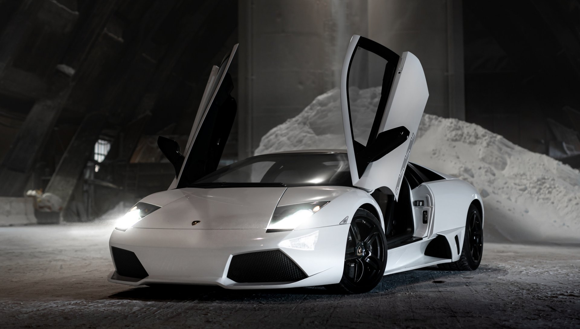Lamborghini Murciélago อีกหนึ่งรุ่นตำนานเครื่อง V12 ที่ต้องรำลึก