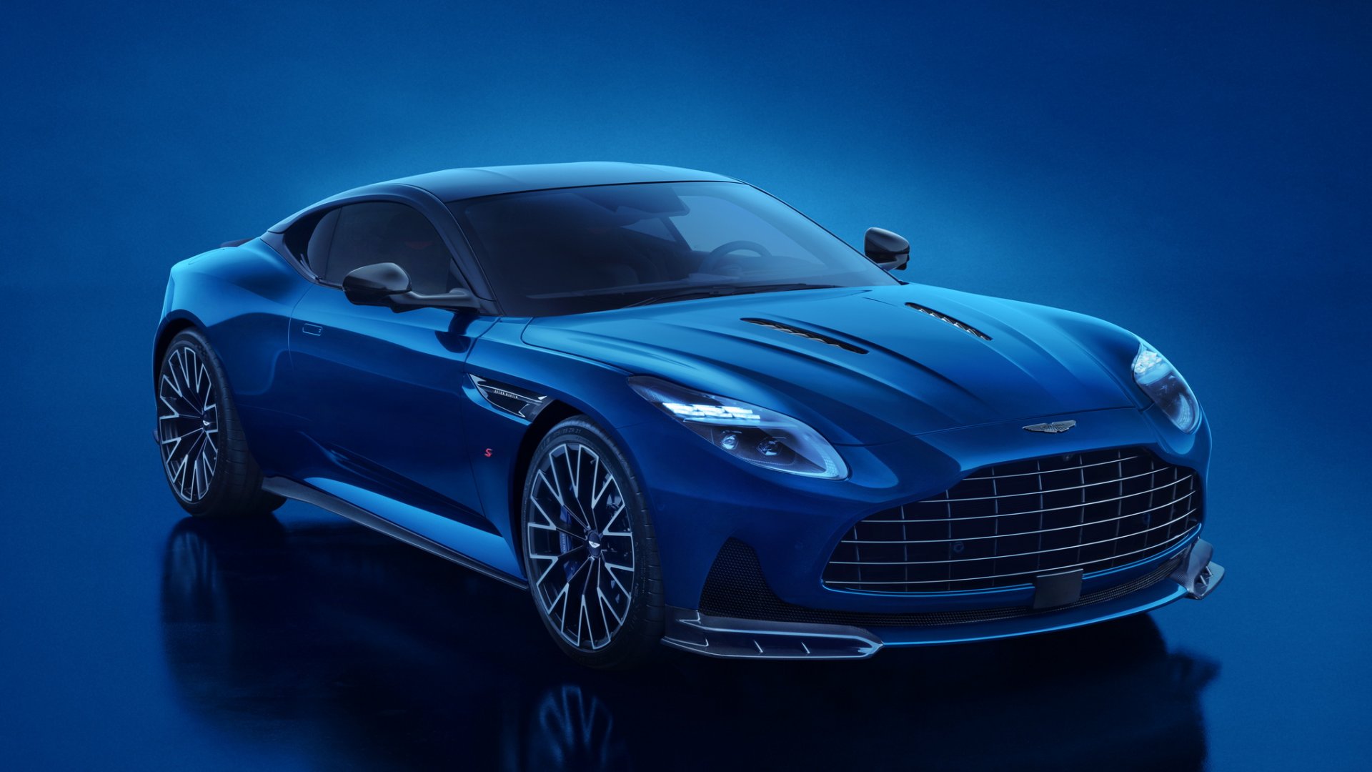 เปิดตัว!! Aston Martin DB12 S รหัสแรงตัวจบ 700 แรงม้า