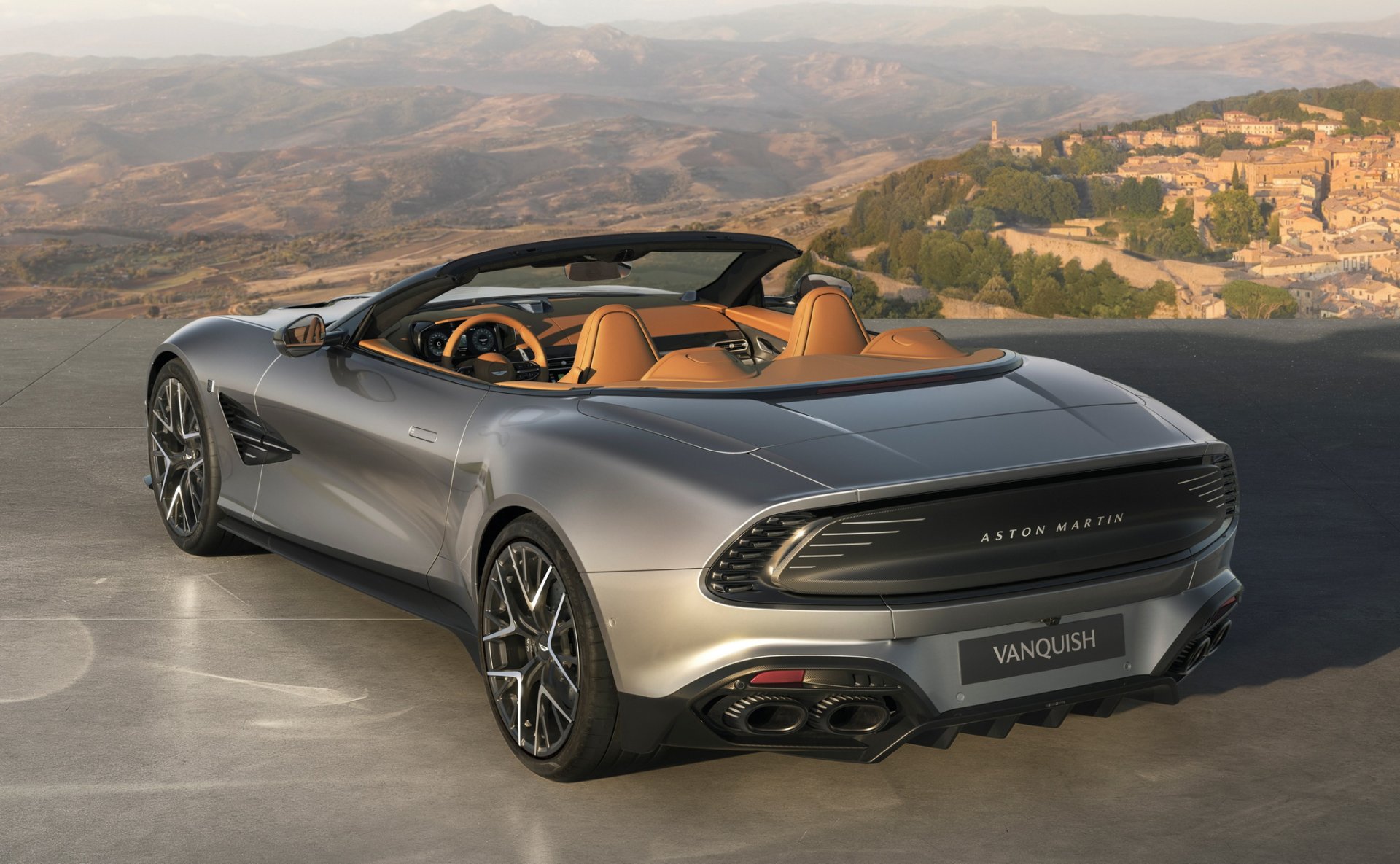 Aston Martin Vanquish 25 รุ่นพิเศษฉลอง 25 ปี ตำนาน Vanquish ผลิตแค่ 50 คันในโลก!!