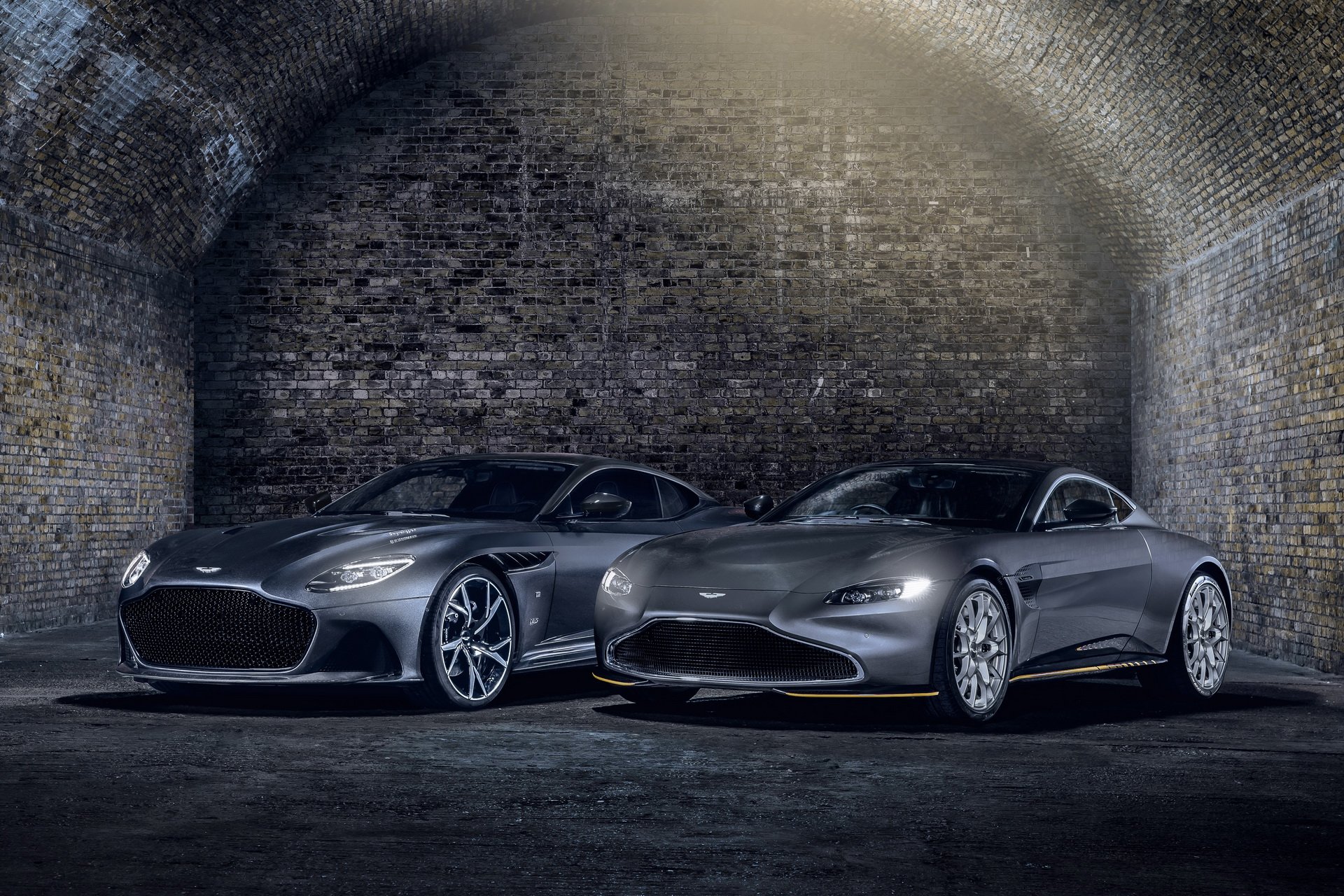 Aston Martin ปล่อย 2 รุ่นพิเศษ 007 Edition สำหรับสายลับภาคล่าสุด No Time To Die  Aston Martin ปล่อย 2 รุ่นพิเศษ 007 Edition สำหรับสายลับภาคล่าสุด No Time To Die