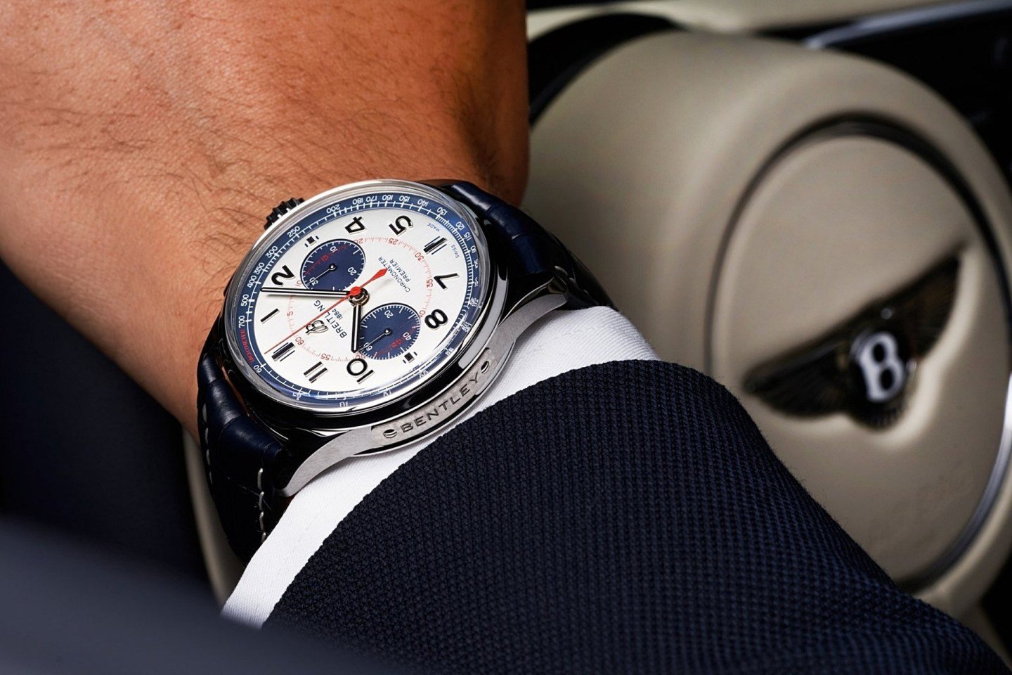 Breiting Premier B01 Chronograph 42 Bentley Mulliner Limited Edition นาฬิการุ่นพิเศษ เรียบหรูมีสไตล์ ในแบบ Bentley Breiting Premier B01 Chronograph 42 Bentley Mulliner Limited Edition นาฬิการุ่นพิเศษ เรียบหรูมีสไตล์ ในแบบ Bentley