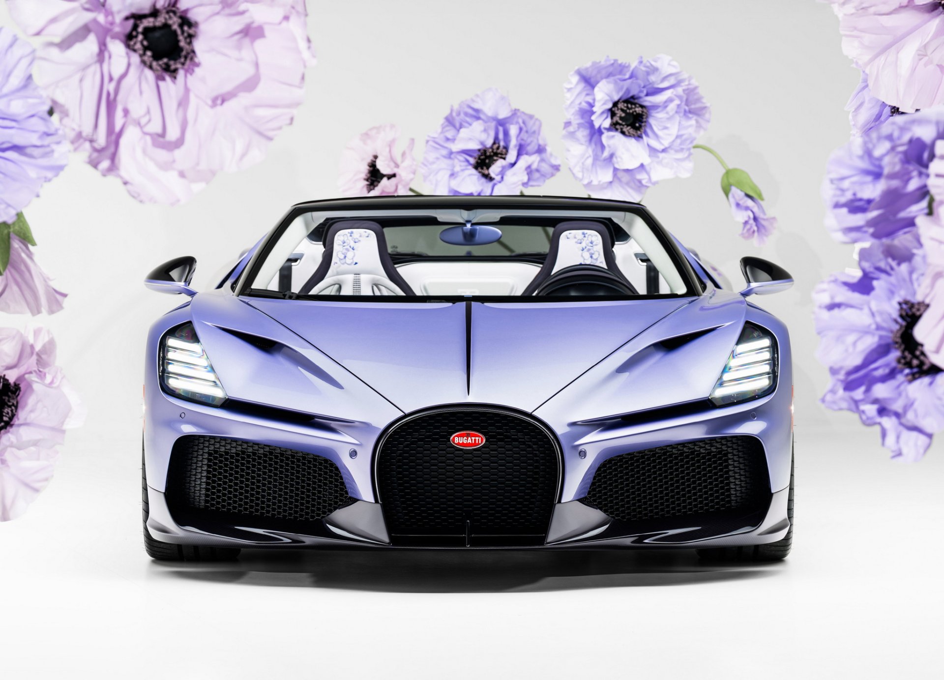 Bugatti เผยโฉม!! W16 Mistral 'Caroline' สั่งทำพิเศษแรงบันดาลใจจากทุ่งลาเวนเดอร์ และแฟชั่นชั้นสูง