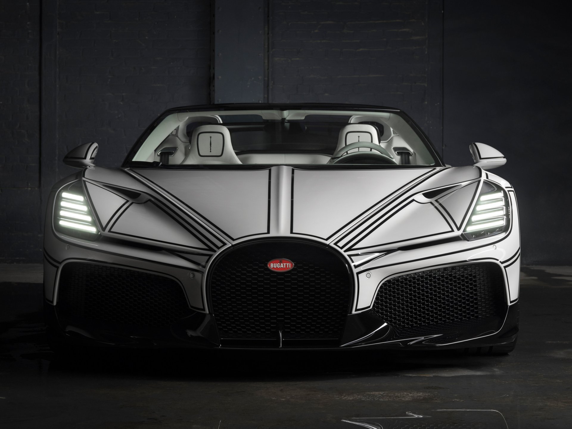 Bugatti W16 Mistral 'Blanc Éternel' คันเดียวในโลก!! แรงบันดาลใจจากศิลปะงานพอร์ซเลนชั้นสูง