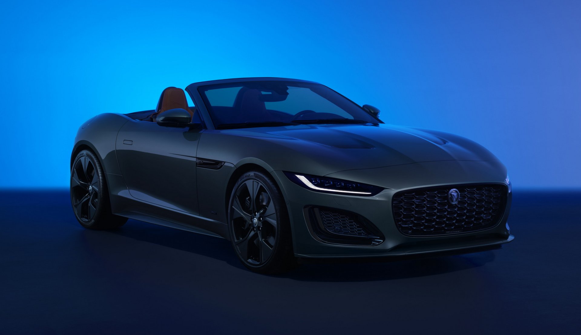 Jaguar F-Type 75 ตัวพิเศษฉลองครบรอบ 75 ปี รุ่นสุดท้ายของโมเดลนี้!! Jaguar F-Type 75 ตัวพิเศษฉลองครบรอบ 75 ปี รุ่นสุดท้ายของโมเดลนี้!!