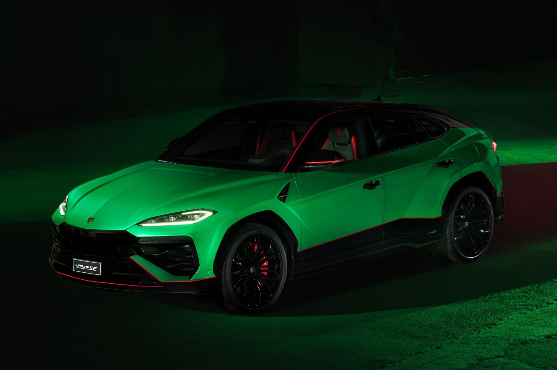 Lamborghini Urus SE Tettonero Capsule รุ่นพิเศษจำกัดแค่ 630 คัน