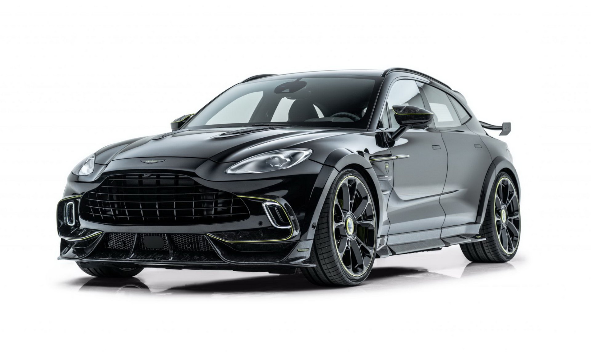 Mansory เผยโฉมชุดแต่งสำหรับ Aston Matin DBX จัดไป 800 ม้า!! Mansory เผยโฉมชุดแต่งสำหรับ Aston Matin DBX จัดไป 800 ม้า!!