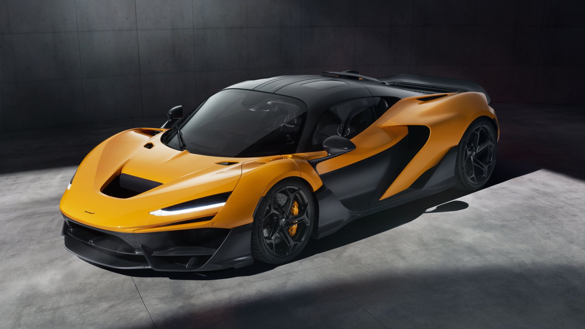 เผยโฉม!! McLaren W1 ตำนานบทใหม่ ขุมพลัง V8 ไฮบริด 1,275 แรงม้า ผลิตจำกัด 399 คันในโลก  เผยโฉม!! McLaren W1 ตำนานบทใหม่ ขุมพลัง V8 ไฮบริด 1,275 แรงม้า ผลิตจำกัด 399 คันในโลก