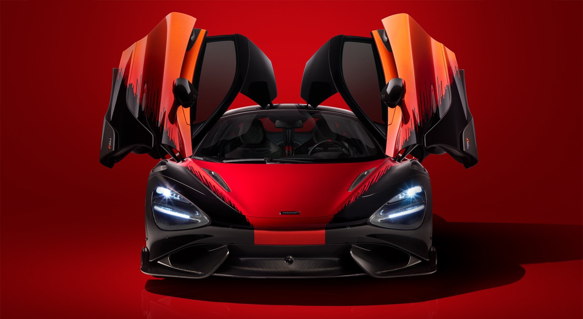 McLaren 765LT STRATA งานไล่เฉดสีสุดประณีต จากแผนก MSO McLaren 765LT STRATA งานไล่เฉดสีสุดประณีต จากแผนก MSO