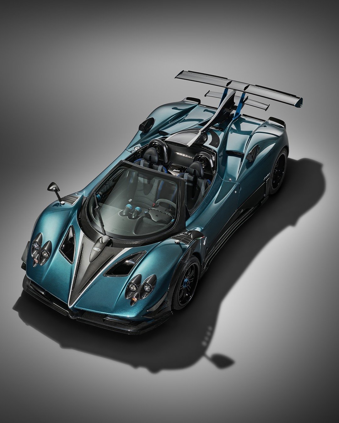 Pagani Zonda Roadster สุดพิเศษหนึ่งเดียวโดยแผนก Pagani Unico  แรงบันดาลใจจากขุนเขาคุนหลุน 