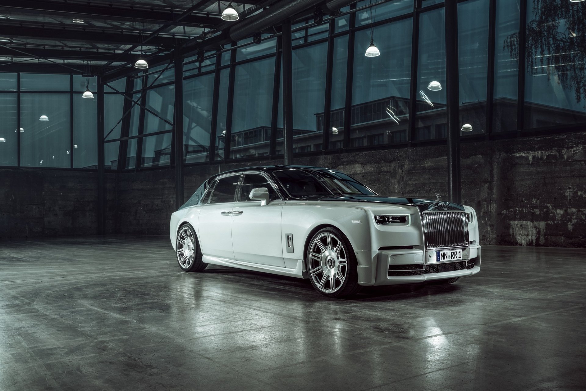 Rolls Royce Phantom โดย SPOFEC หรูหรา พร้อมความสปอร์ทในหนึ่งเดียว Rolls Royce Phantom โดย SPOFEC หรูหรา พร้อมความสปอร์ทในหนึ่งเดียว