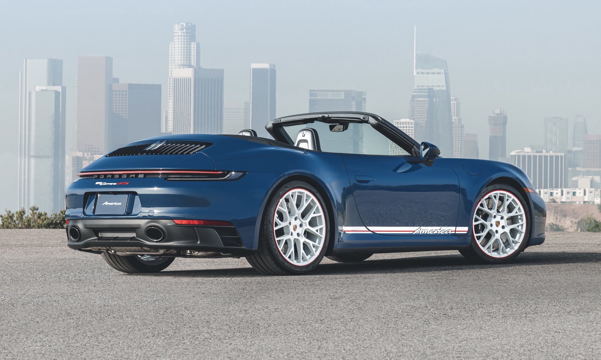 รุ่นพิเศษ!! Porsche 911 Carrera GTS Cabriolet America Edition เฉพาะตลาดอเมริกา รุ่นพิเศษ!! Porsche 911 Carrera GTS Cabriolet America Edition เฉพาะตลาดอเมริกา