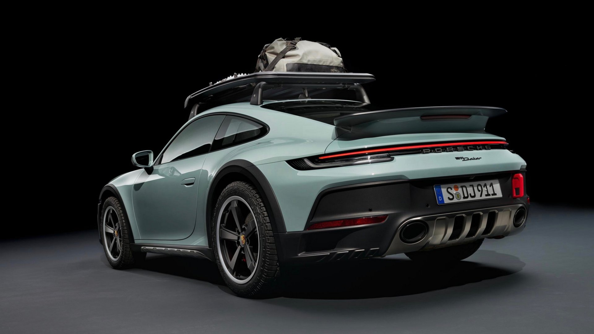 Porsche 911 Darkar สปอร์ตคาร์ยกสูง ลุยได้ทุกสภาพถนน ผลิต 2,500 คัน Porsche 911 Darkar สปอร์ตคาร์ยกสูง ลุยได้ทุกสภาพถนน ผลิต 2,500 คัน