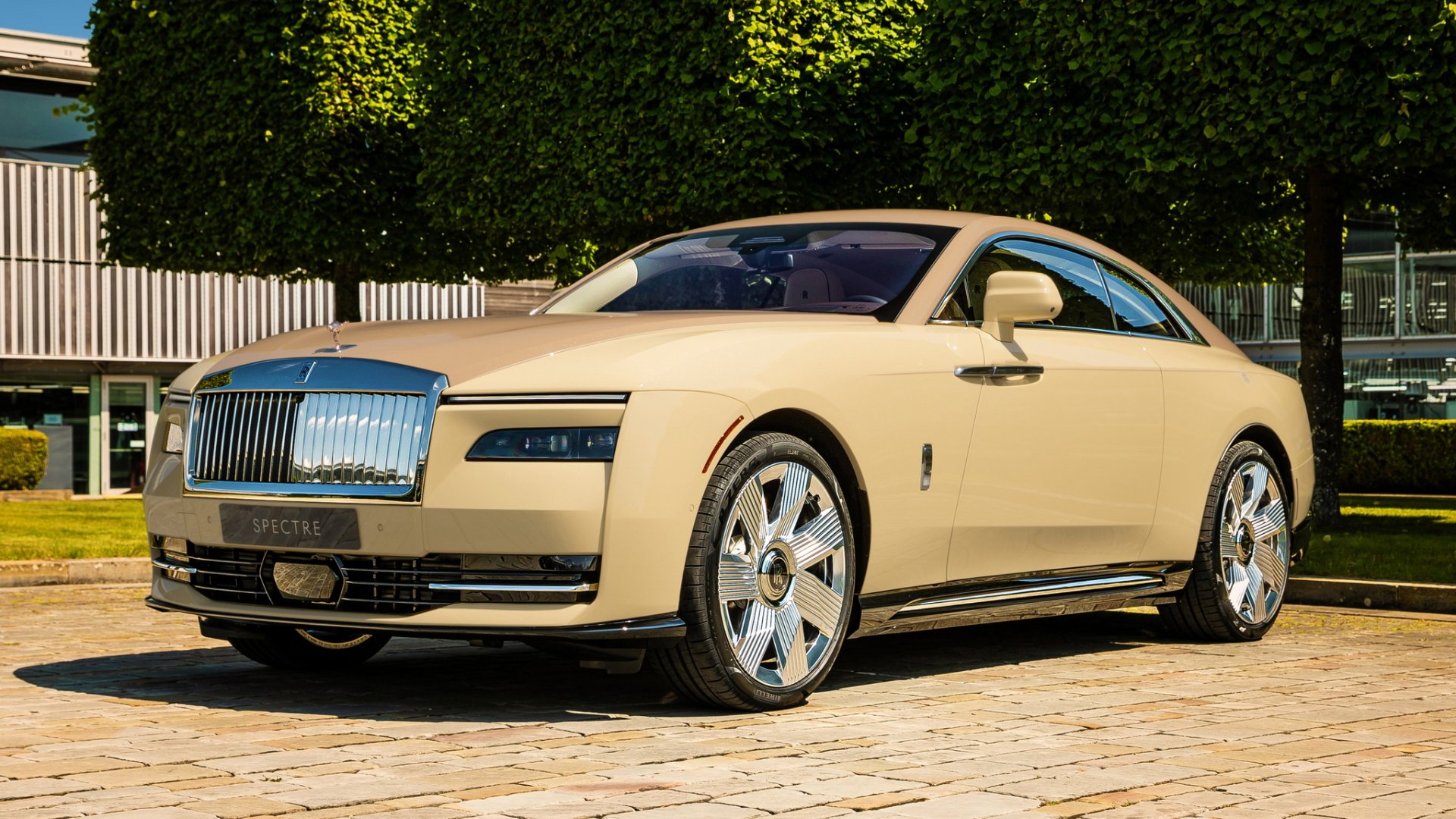 คันเดียวในโลก!! Rolls-Royce Spectre Bailey สร้างขึ้นพิเศษสื่อถึงน้องหมาสุดรักในครอบครัว