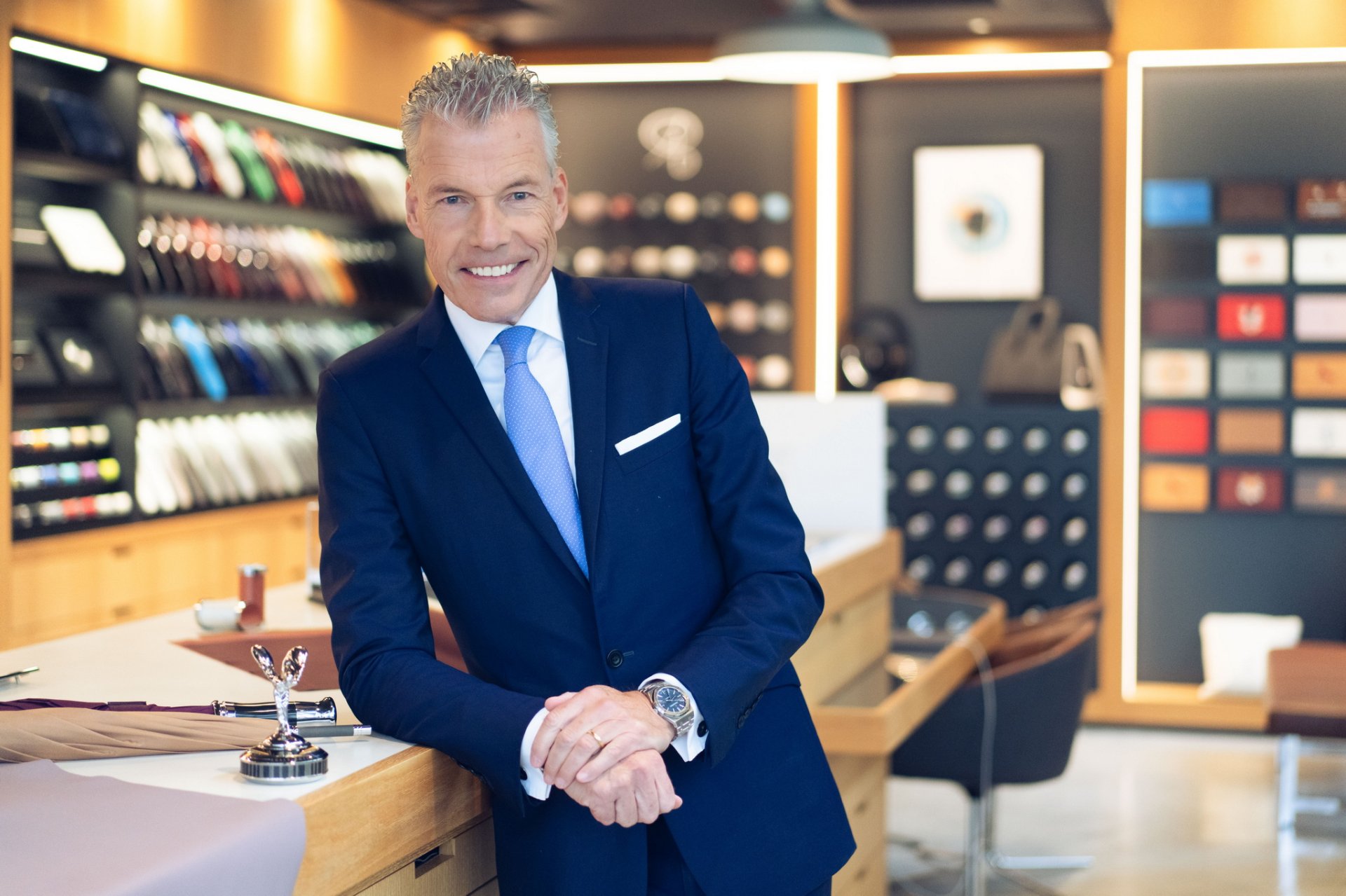 Torsten Müller-Ötvös ซีอีโอของ Rolls-Royce ประกาศอำลาตำแหน่ง Torsten Müller-Ötvös ซีอีโอของ Rolls-Royce ประกาศอำลาตำแหน่ง