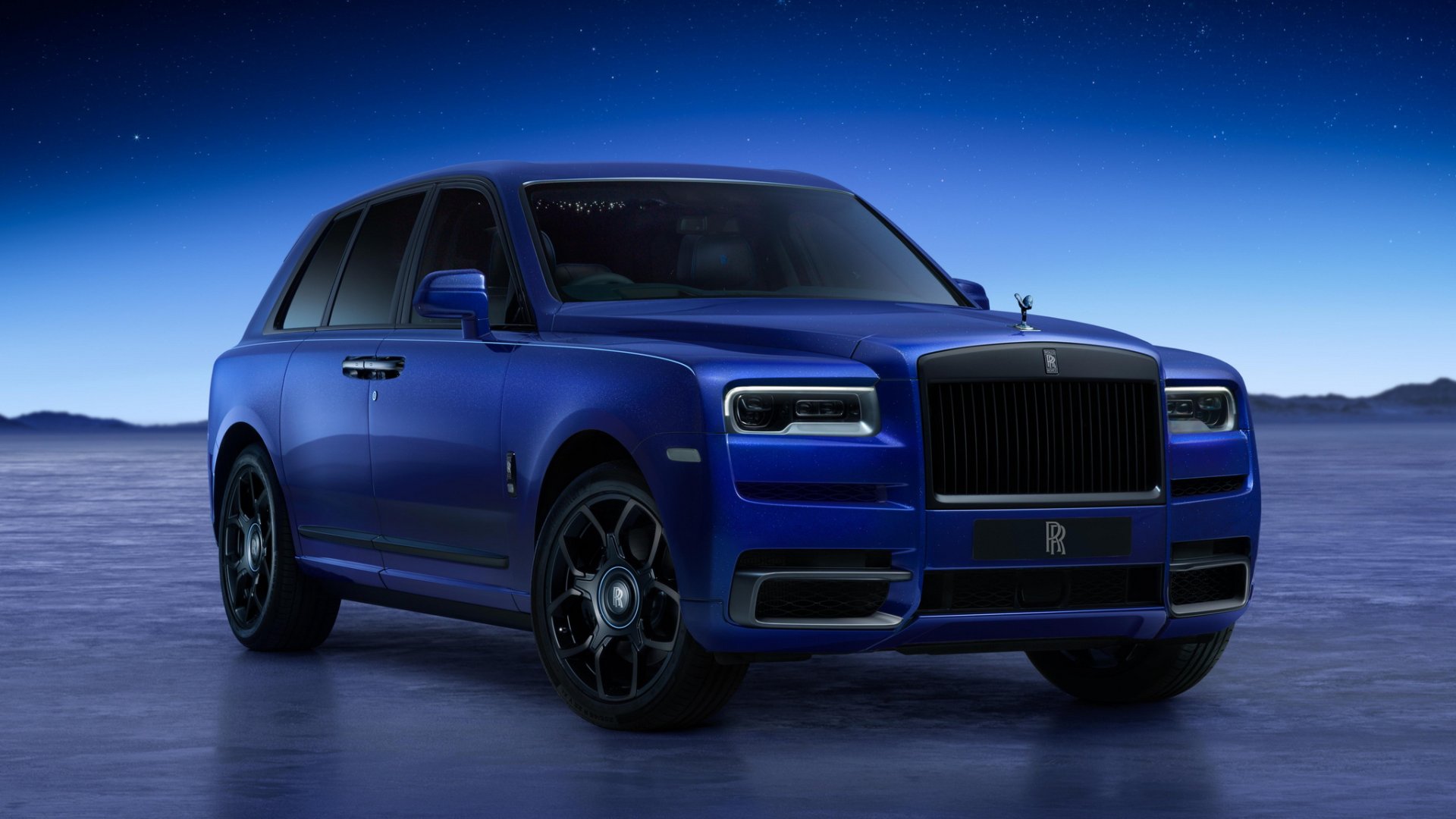 รุ่นพิเศษ!! Rolls-Royce Cullinan Blue Shadow แรงบันดาลใจจากเส้นแบ่งโลกและอวกาศ จำกัด 62 คัน รุ่นพิเศษ!! Rolls-Royce Cullinan Blue Shadow แรงบันดาลใจจากเส้นแบ่งโลกและอวกาศ จำกัด 62 คัน