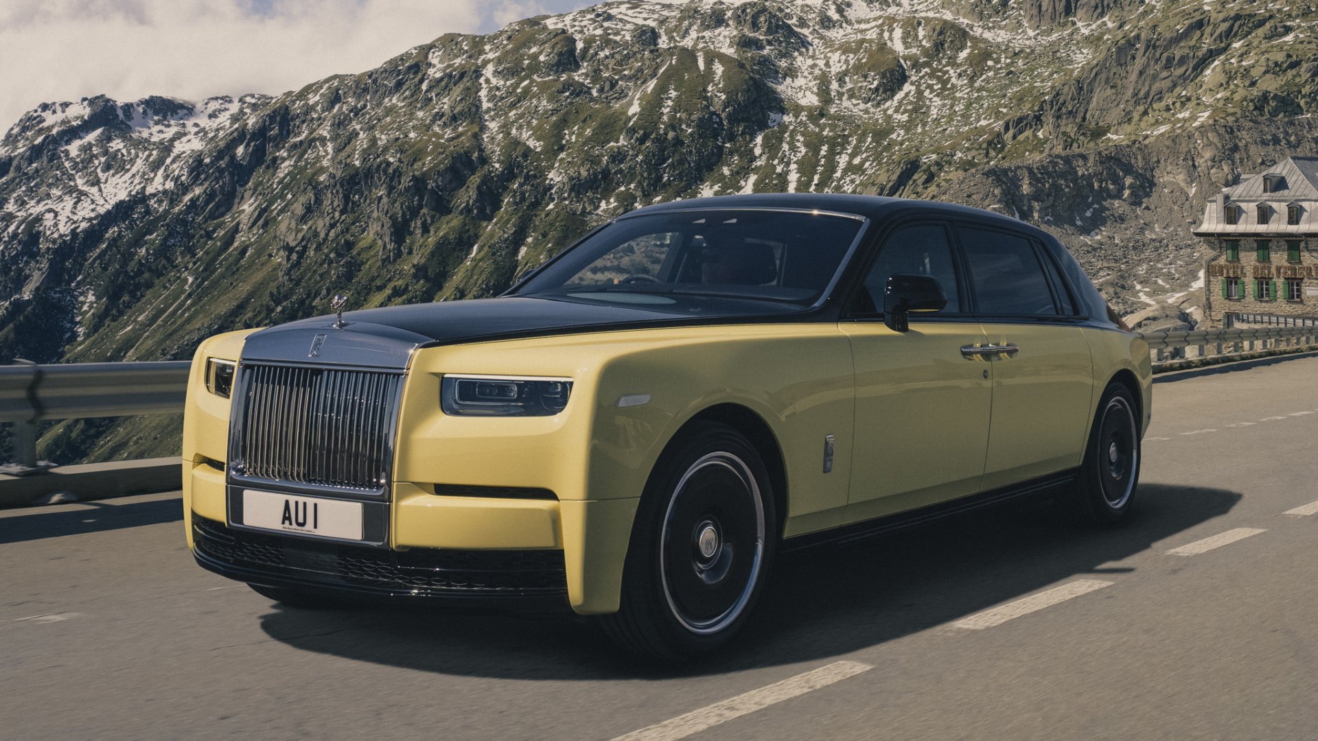 Rolls-Royce เผยโฉม!! Phantom Goldfinger รุ่นพิเศษหนึ่งเดียวแรงบันดาลใจจากหนัง 007