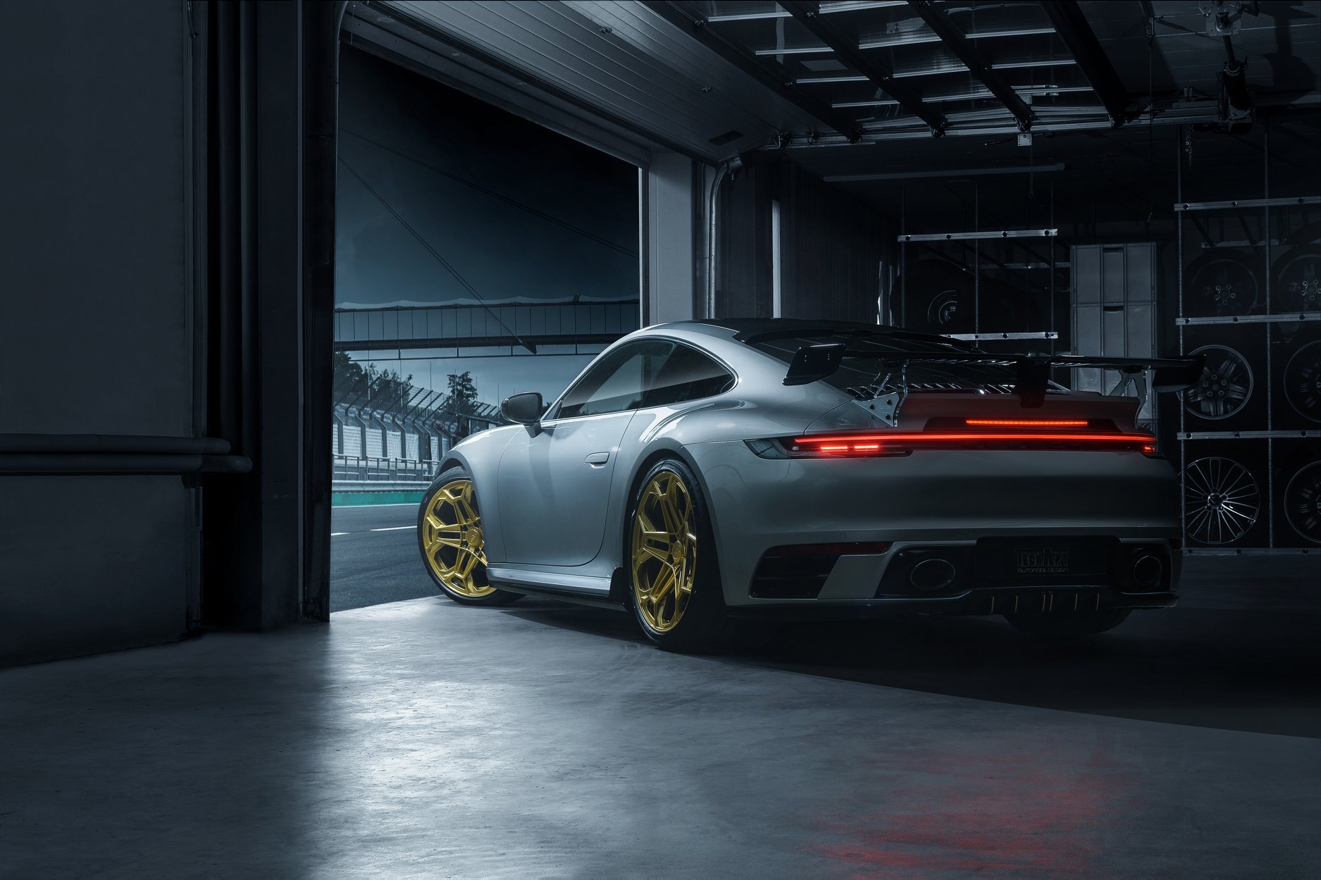 911 TechArt จัดเต็มรอบคัน หล่อเต็มสูบ 911 TechArt จัดเต็มรอบคัน หล่อเต็มสูบ