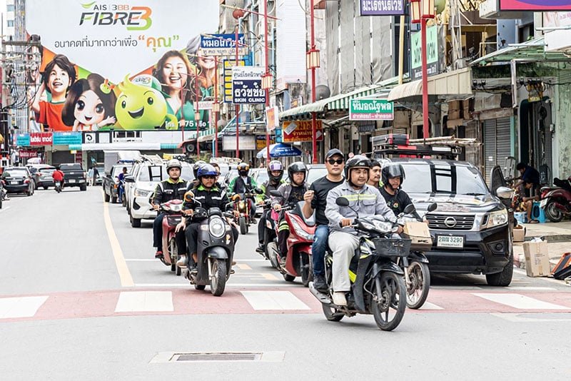 AIS 3BB FIBRE 3 เร่งฟื้นเน็ตบ้าน 1,000 หลังคาเรือน