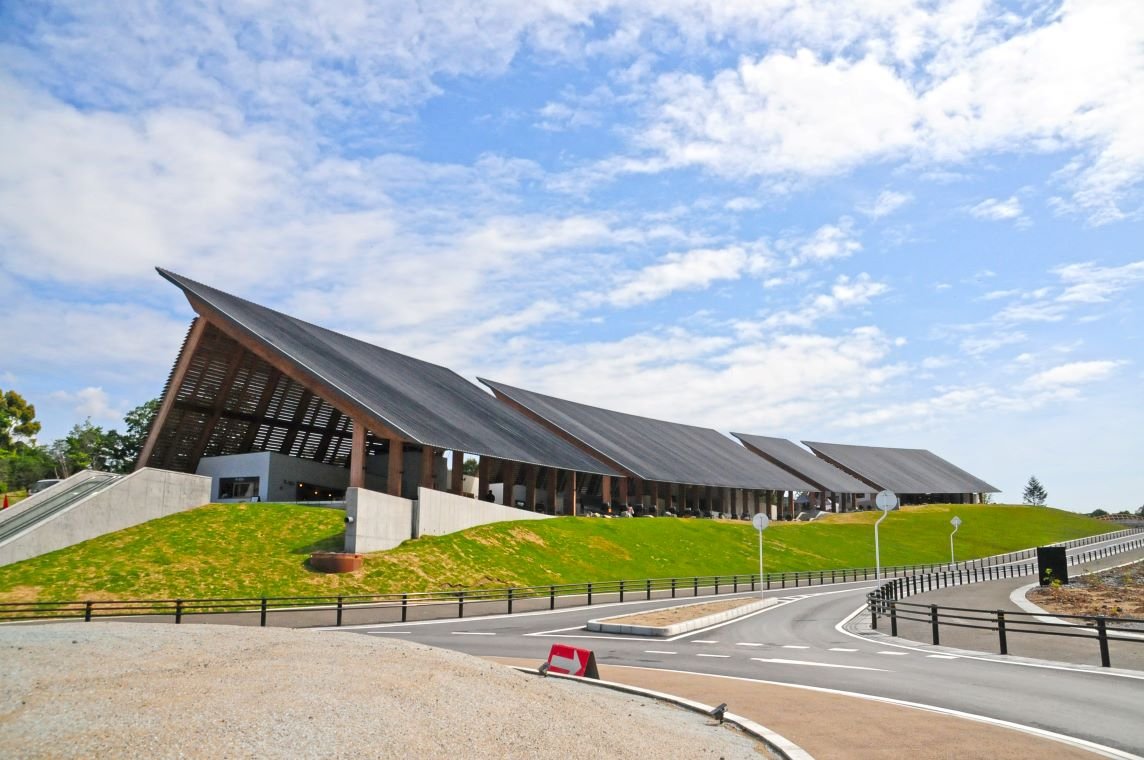 วิซอน แลนด์มาร์คแห่งใหม่ของมิเอะ (Vison) วิซอน แลนด์มาร์คแห่งใหม่ของมิเอะ (Vison)