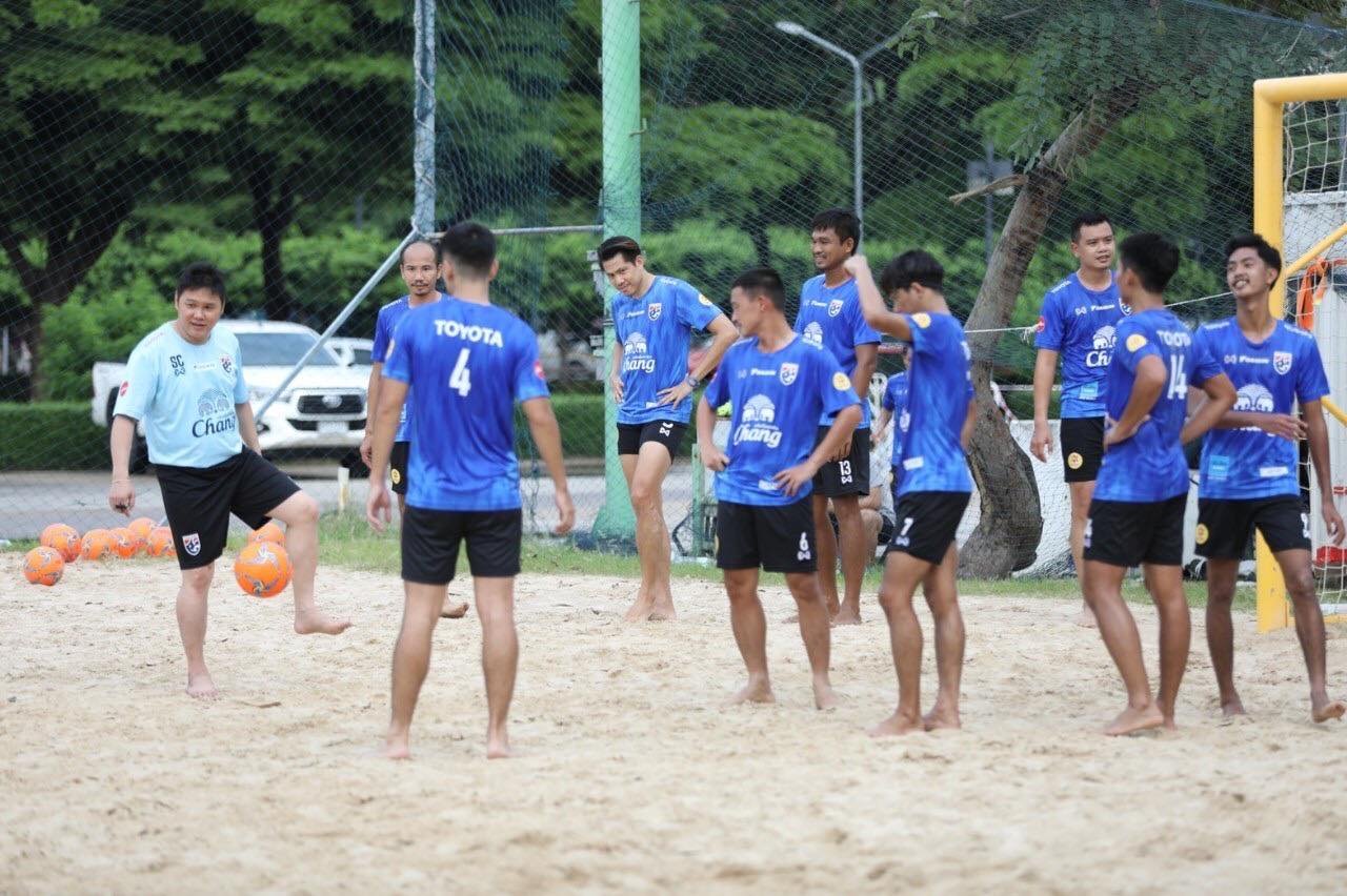 ฟุตบอลชายหาดทีมชาติไทย รวมพลฝึกซ้อม ก่อนลงป้องกันแชมป์อาเซียน ระหว่างวันที่ 30ต.ค. - 3พ.ย. นี้ ที่ พัทยา