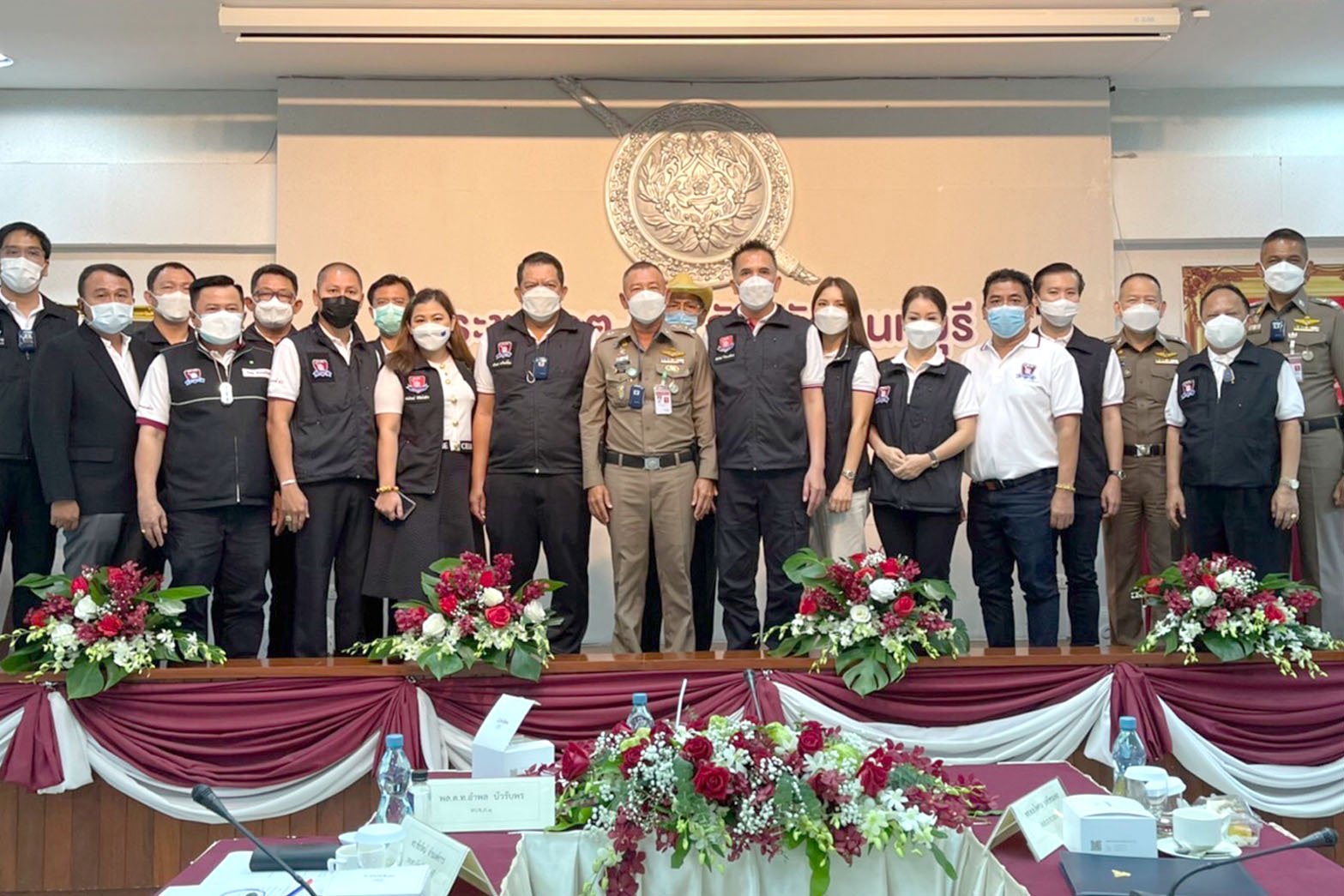 พล.ต.ท.อำพล บัวรับพร ผบช.ภ.1 อำลาคณะกต.ตร.และที่ปรึกษา พล.ต.ท.อำพล บัวรับพร ผบช.ภ.1 อำลาคณะกต.ตร.และที่ปรึกษา