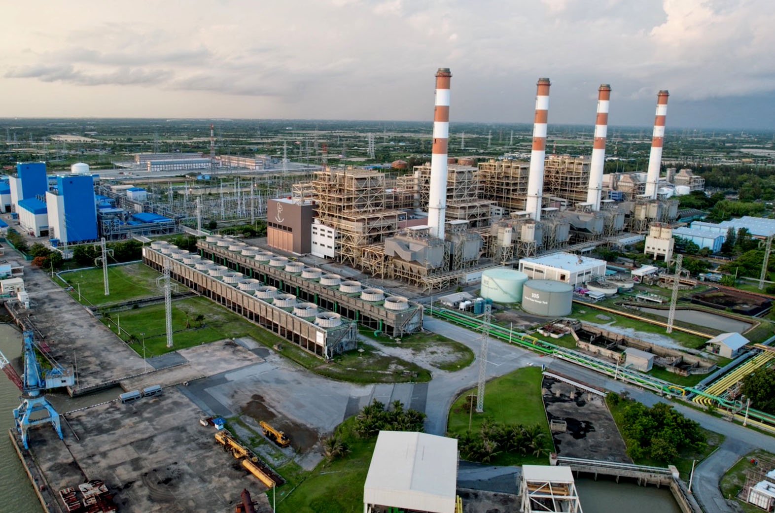 กฟผ.เดินหน้าลดต้นทุนเชื้อเพลิงผลิตไฟฟ้า พยุงราคาค่าไฟฟ้า กฟผ.เดินหน้าลดต้นทุนเชื้อเพลิงผลิตไฟฟ้า พยุงราคาค่าไฟฟ้า