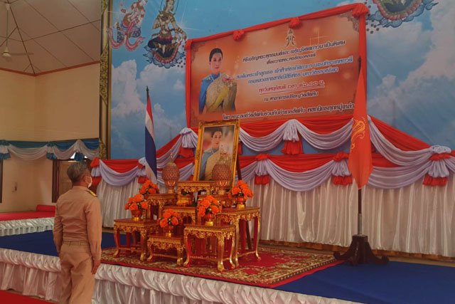 อ.สัตหีบร่วมสวดมนต์ถวายพระพรให้ “เจ้าฟ้าพัชรกิติยาภา” ทรงหายจากพระอาการประชวร