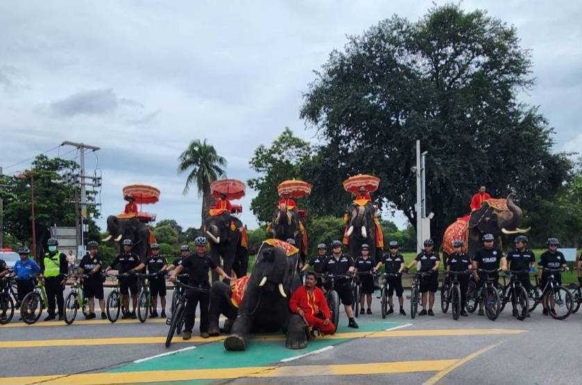 สภ.พระนครศรีอยุธยา จัดสายตรวจจักรยาน​ เพิ่มมาตรการ​รักษา​ความปลอดภัย นทท.