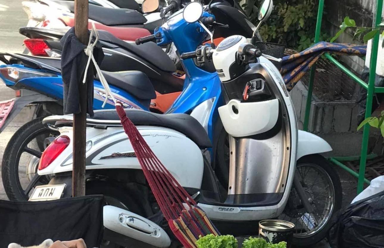 อุทาหรณ์จอดลืมกุญแจ คนร้ายย่องขี่ไปหน้าตาเฉย