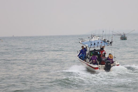 บางเสร่ นักตกปลานำเรือเกือบ 100 ลำ ร่วมแข่งขันตกปลาที่ใหญ่ที่สุดในภาคตะวันออก Bangsaray Fishing Game ครั้งที่ 7 