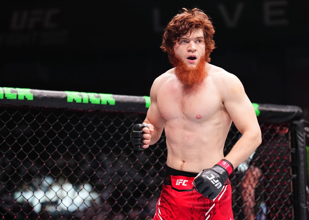 ชารา มาโกเมดอฟ ลั่นใช้มวยไทยสยบ ไมเคิล เพจ รองคู่เอก ศึก UFC ซาอุ อาทิตย์นี้ 