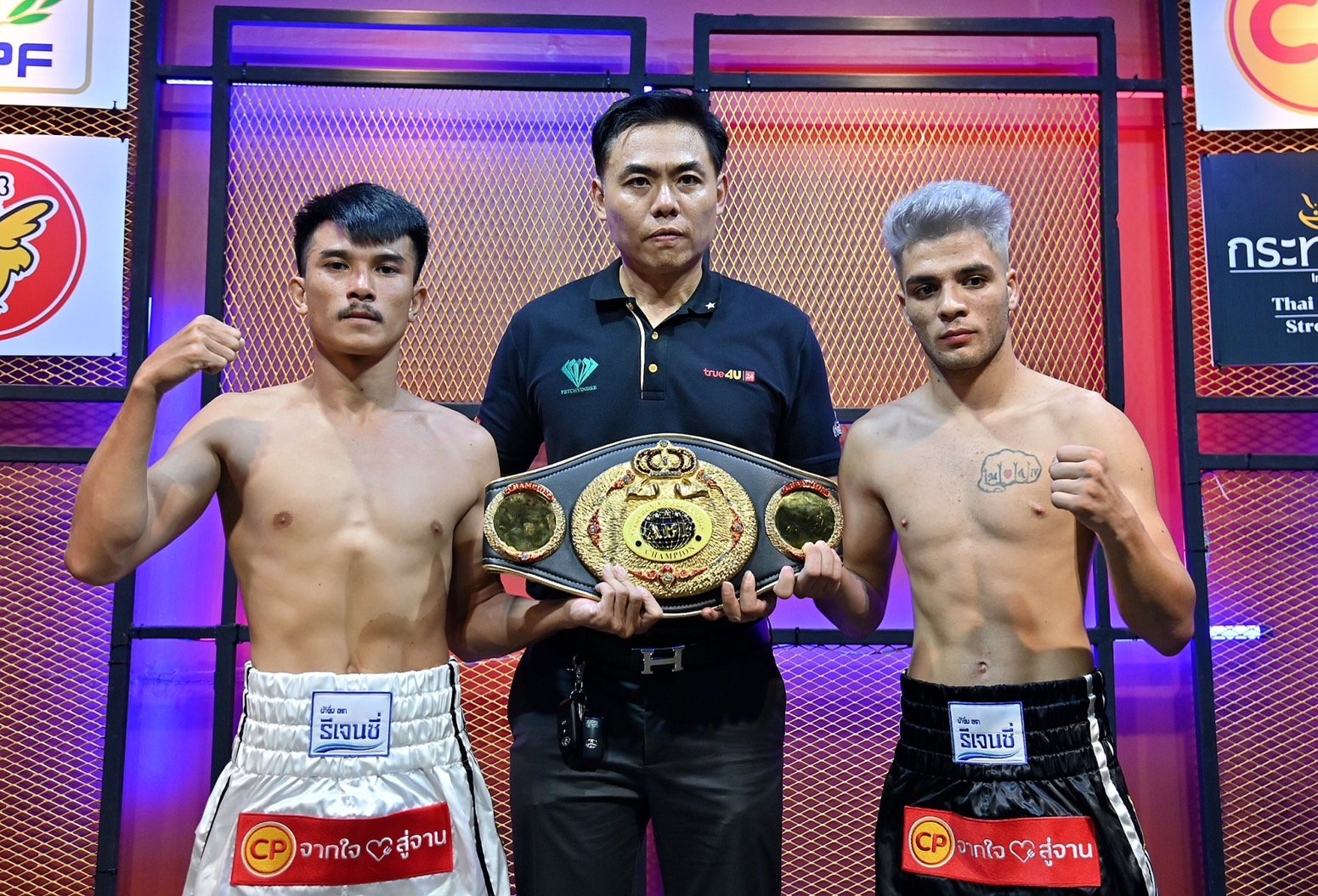 อนุชัย ซีพีเอฟ ควง จาวาด มอสซาฟารี่  ขึ้นชั่งน้ำหนักผ่านฉลุย พร้อมป้องกันแชมป์