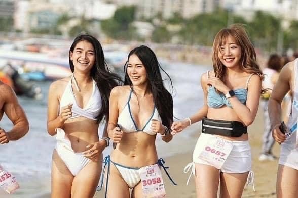 พัทยา จัดงานวิ่งบิกินี่ริมทะเล Pattaya International Bikini Beach Race 2023