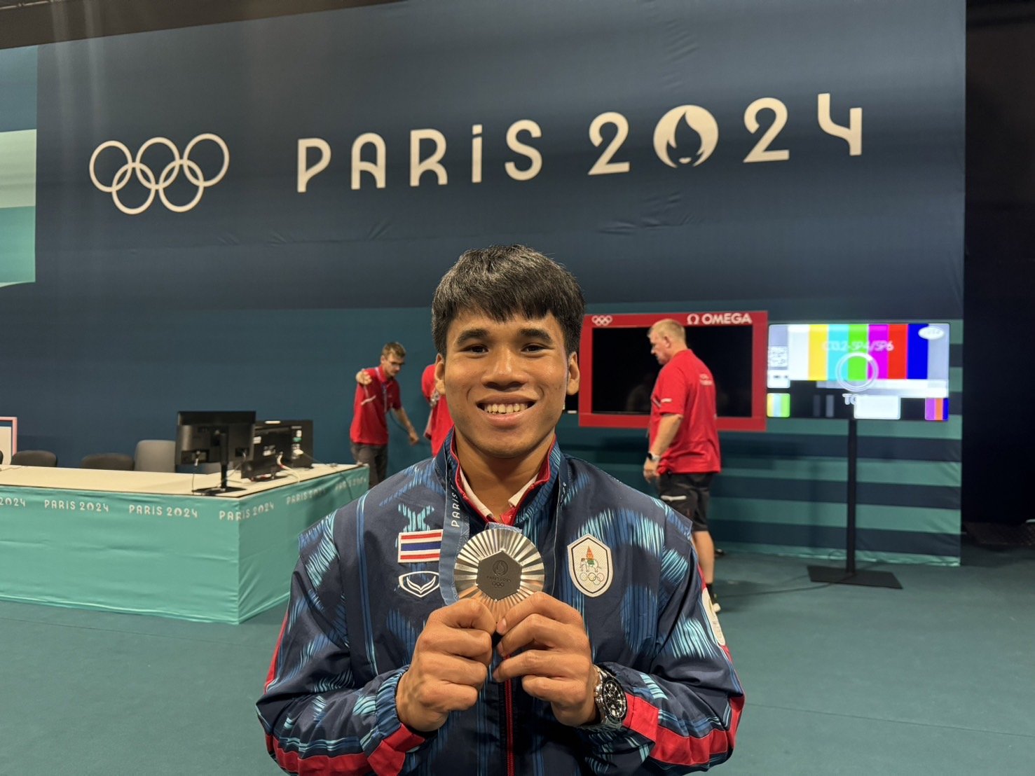 จอมพลังไทยเปิดตัวสวย คว้า 1 เหรียญเงิน และ 1 เหรียญทองแดง กระหึ่ม ปารีส 2024 จอมพลังไทยเปิดตัวสวย คว้า 1 เหรียญเงิน และ 1 เหรียญทองแดง กระหึ่ม ปารีส 2024