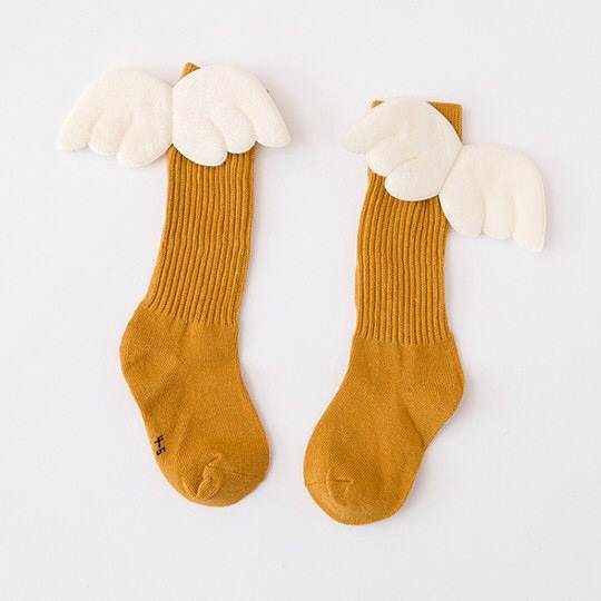 Angel Sock ถุงเท้ายาว ติดปีกนางฟ้า  Angel Sock ถุงเท้ายาว ติดปีกนางฟ้า