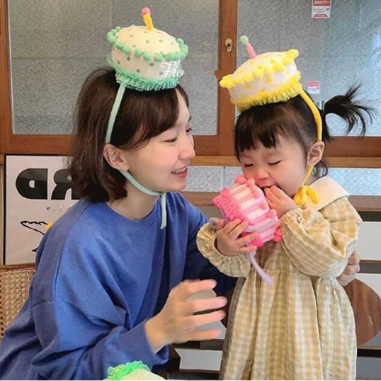 มาน้อยย!! หมวกเค้กวันเกิดสุด Cute <3 มาน้อยย!! หมวกเค้กวันเกิดสุด Cute <3