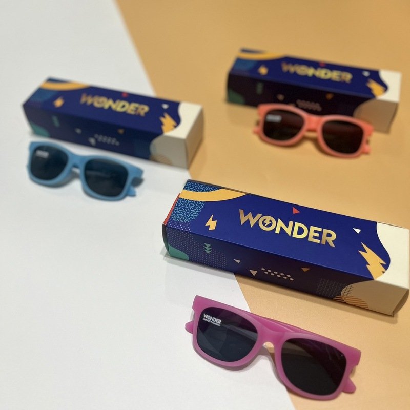 Switch Color kids Sunglasses แบรนด์ Wonderkid  Switch Color kids Sunglasses แบรนด์ Wonderkid