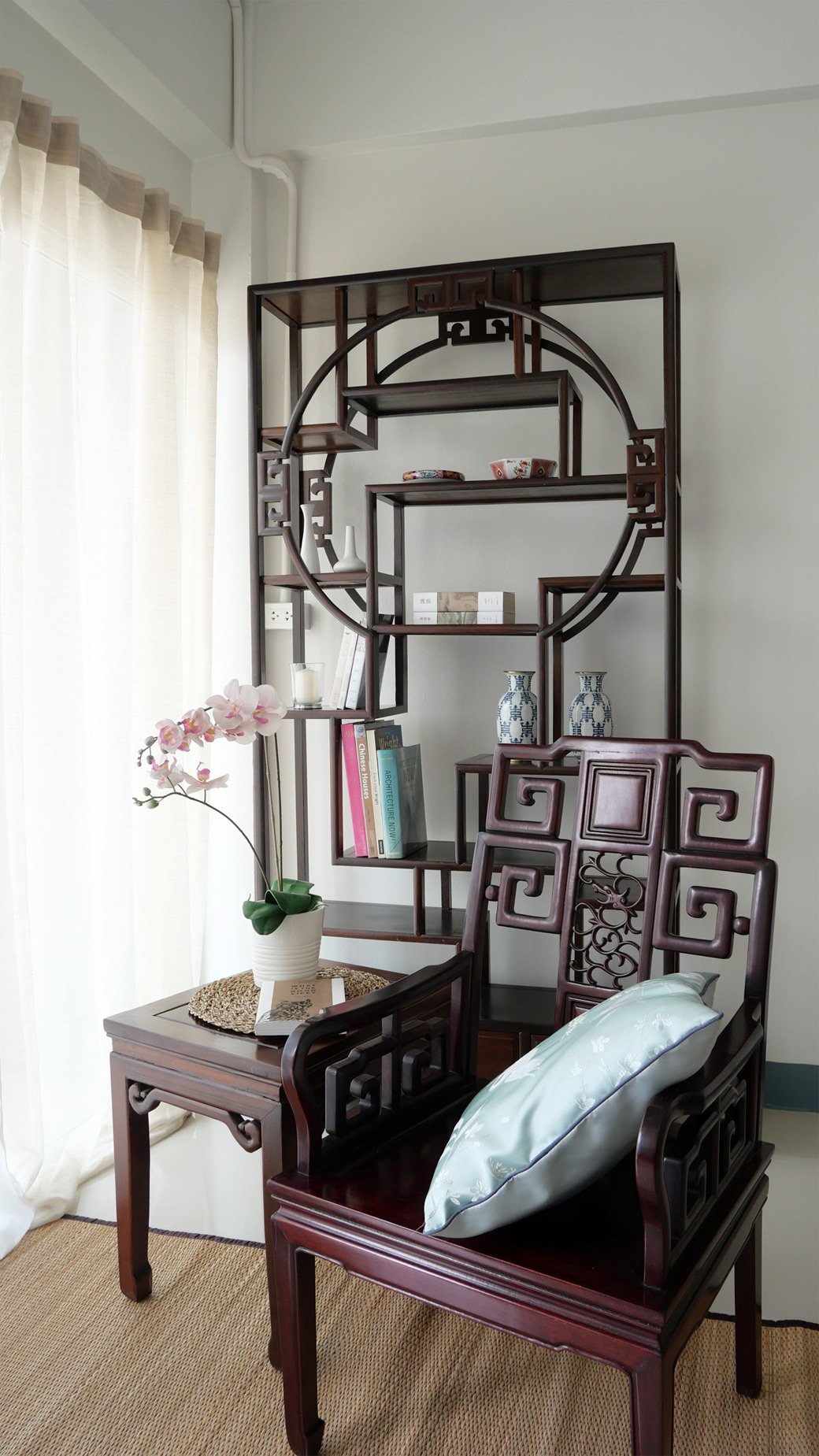 solid wood classic chair style in asian classic apartment decor