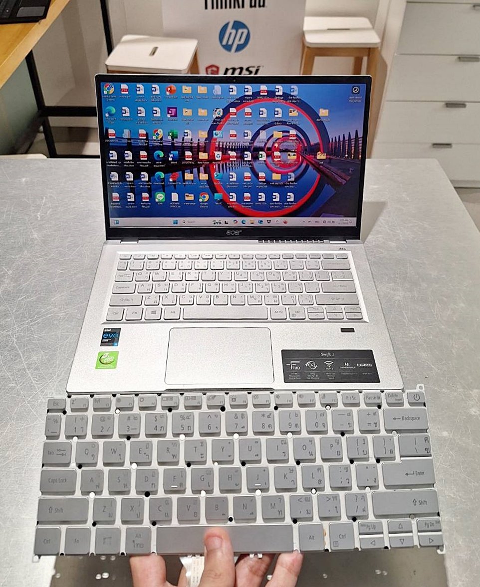 Acer Swift 3 เปิดไม่ติด สรุปไม่ใช่เมนบอร์ดเสีย แต่เป็นคีย์บอร์ด 