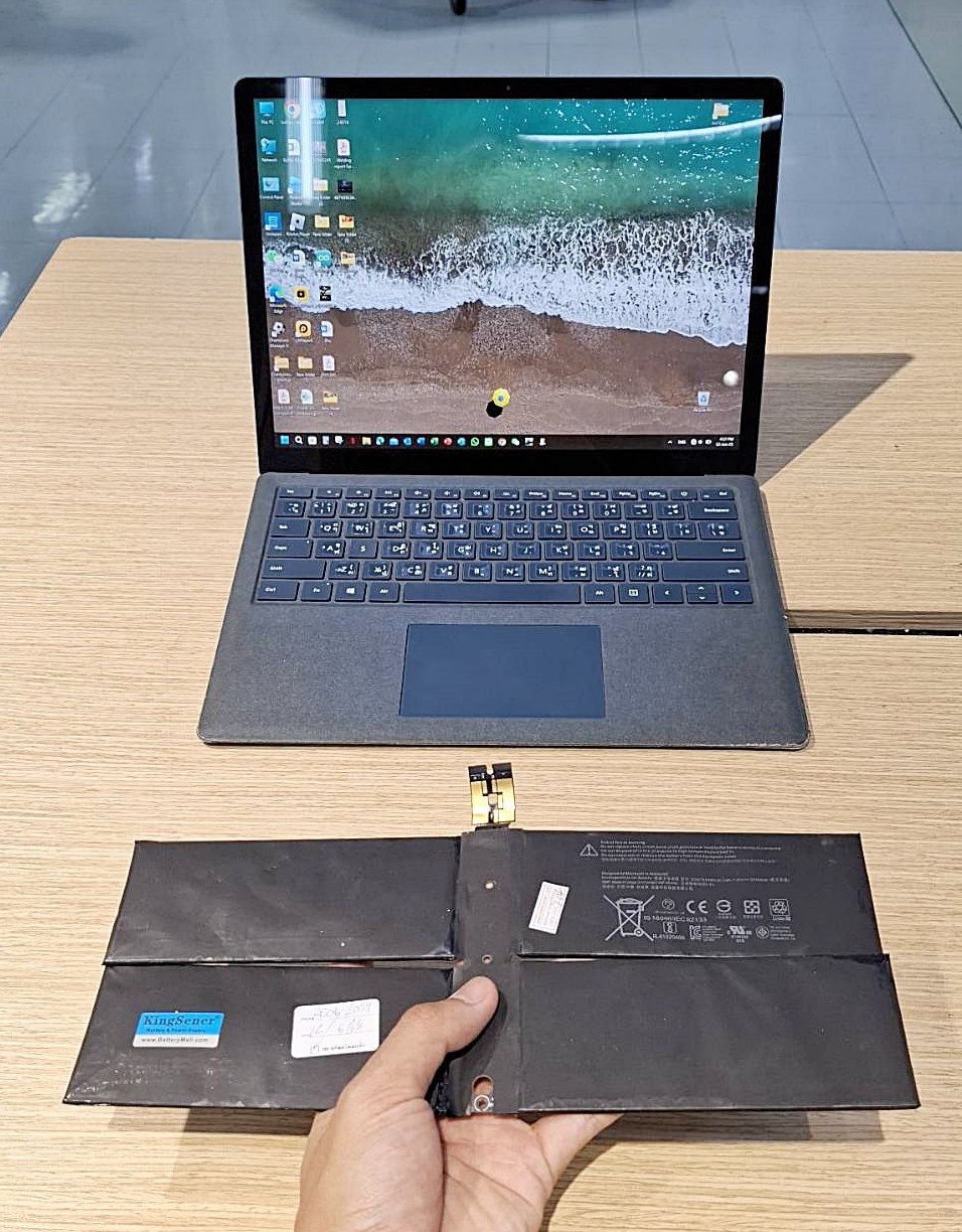Surface Laptop 2 แบตบวม เปลี่ยนแบตตรงรุ่นโดยไม่ทิ้งรอย เปิดฝาสวย งานเนี๊ยบ