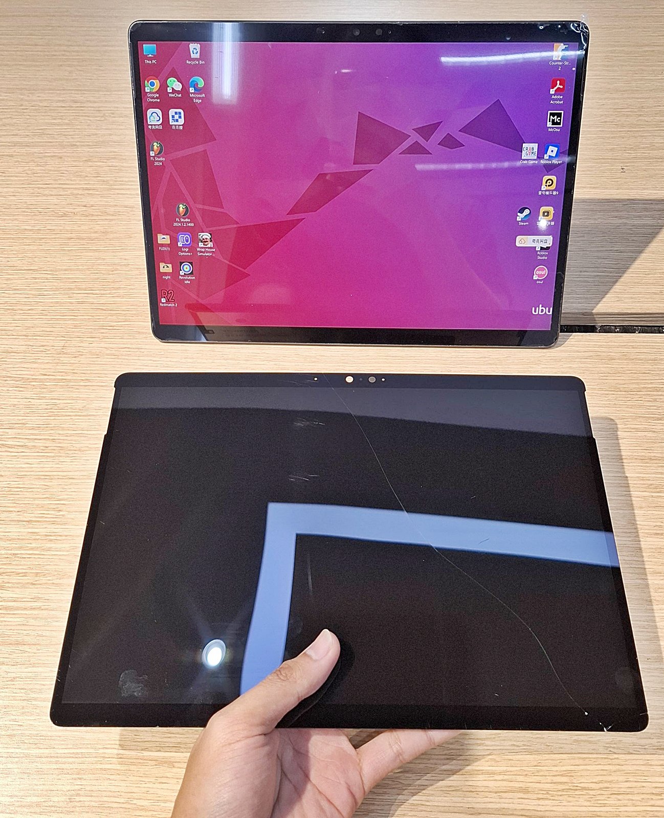 ซ่อม Surface Pro 8 จอแตก เปลี่ยนจอแท้ตรงรุ่น สีสด ทัชลื่น 