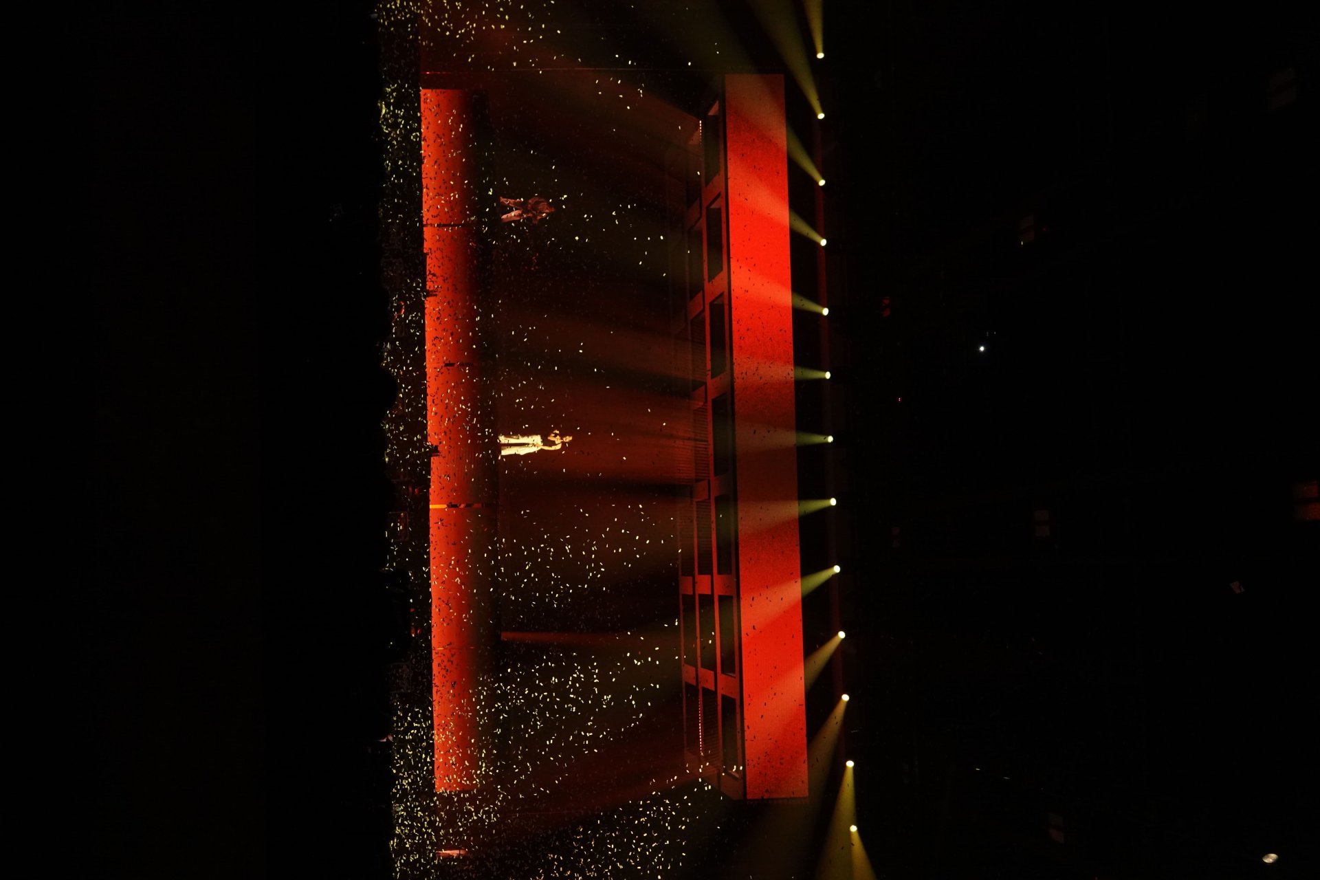 Mapping Rider Concert PUN Bandage - The 1st Concert - Full LED Mapping & Multi-Screen Control