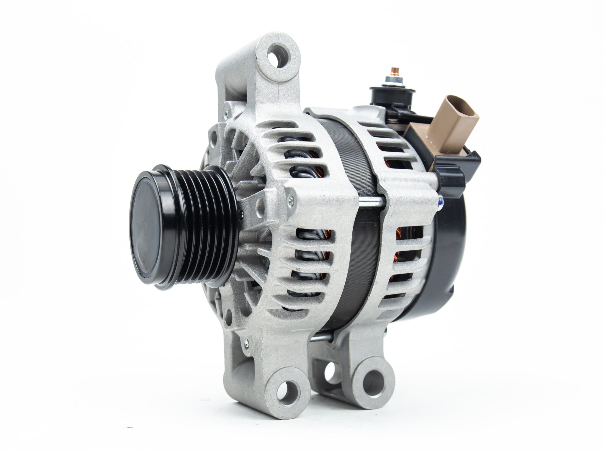 ไดชาร์จ รุ่น ISUZU D-MAX'15-'19 (1.9L) (14V 80A) (ขาตรง) (6 PK)