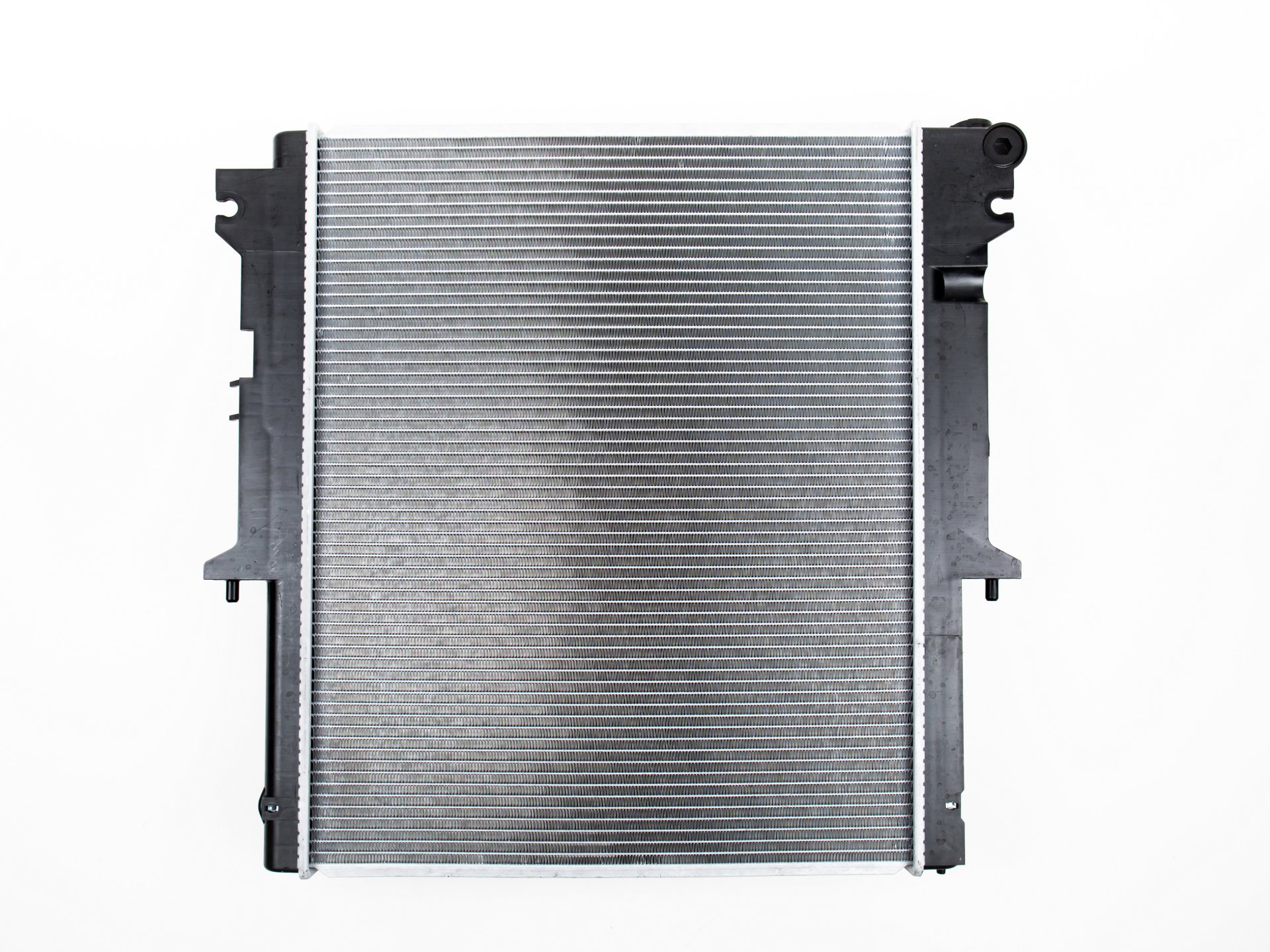 หม้อน้ำ FOR MITSUBISHI TRITON'05 (2.5L)/PAJERO SPORT'08 (2.5L) (A/T)