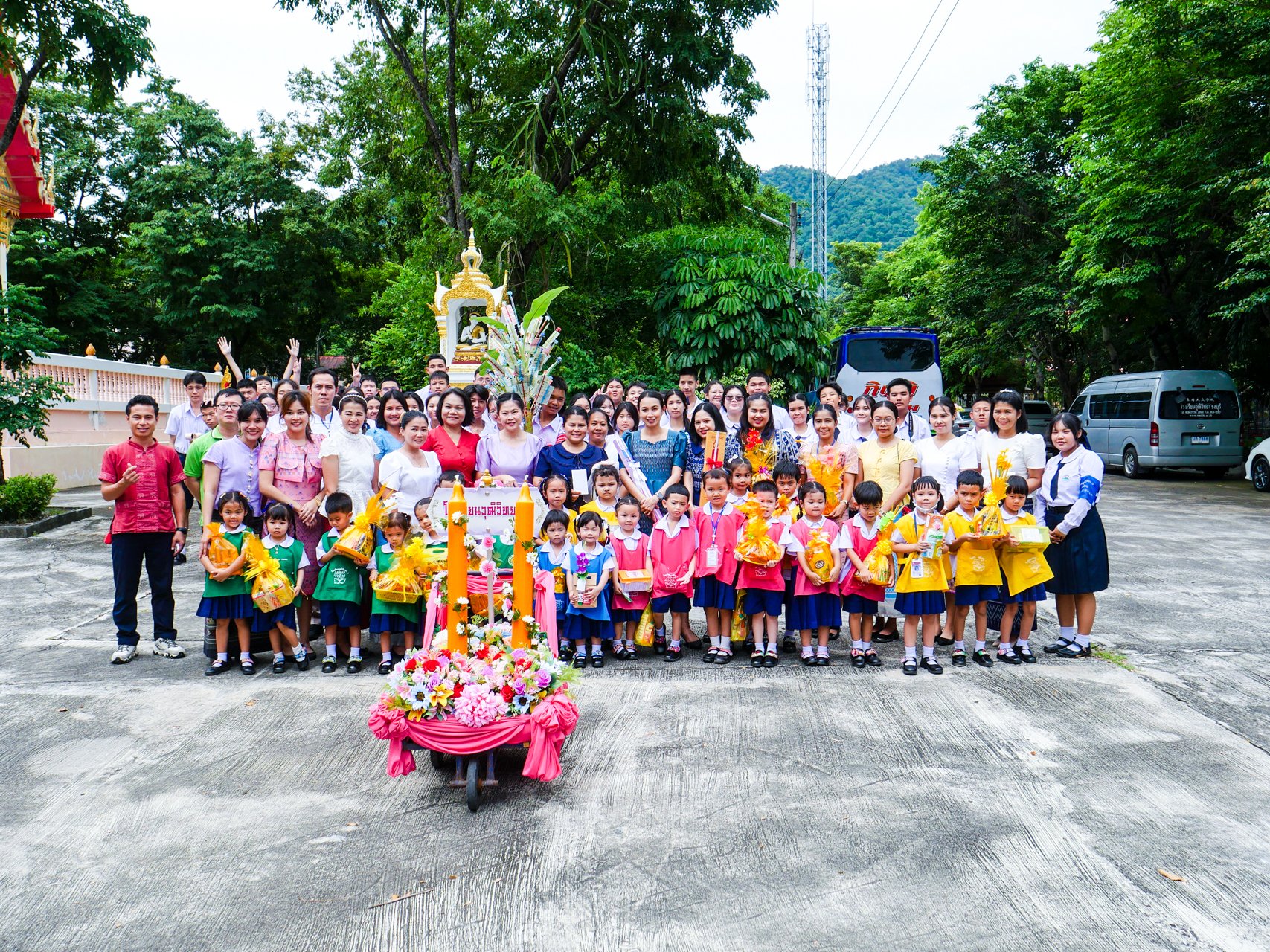  กิจกรรมวันสำคัญทางพระพุทธศาสนา วันอาสาฬหบูชาและเข้าพรรษา