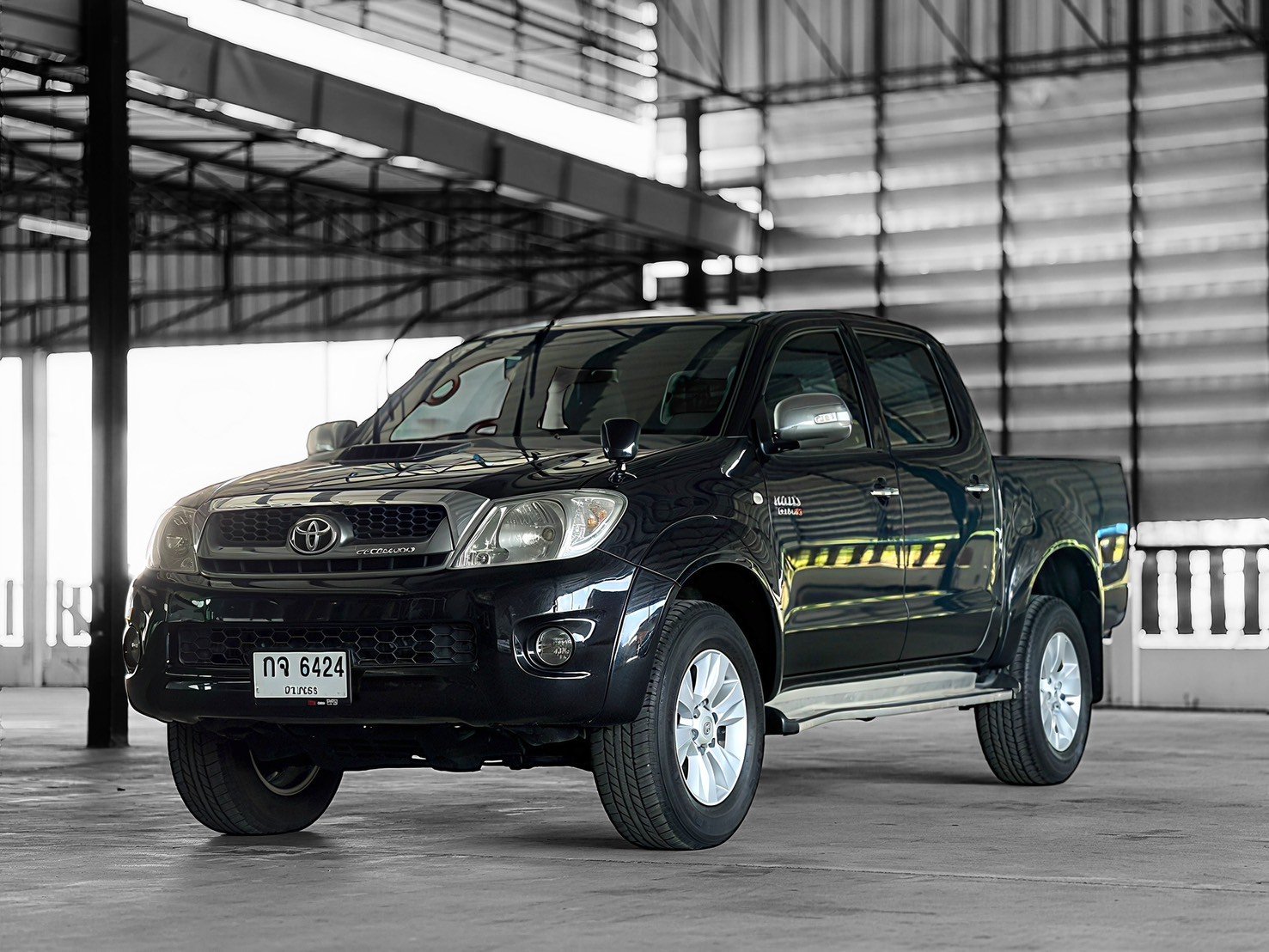 Toyota Vigo Double cab 3.0G Preruner MT 2010