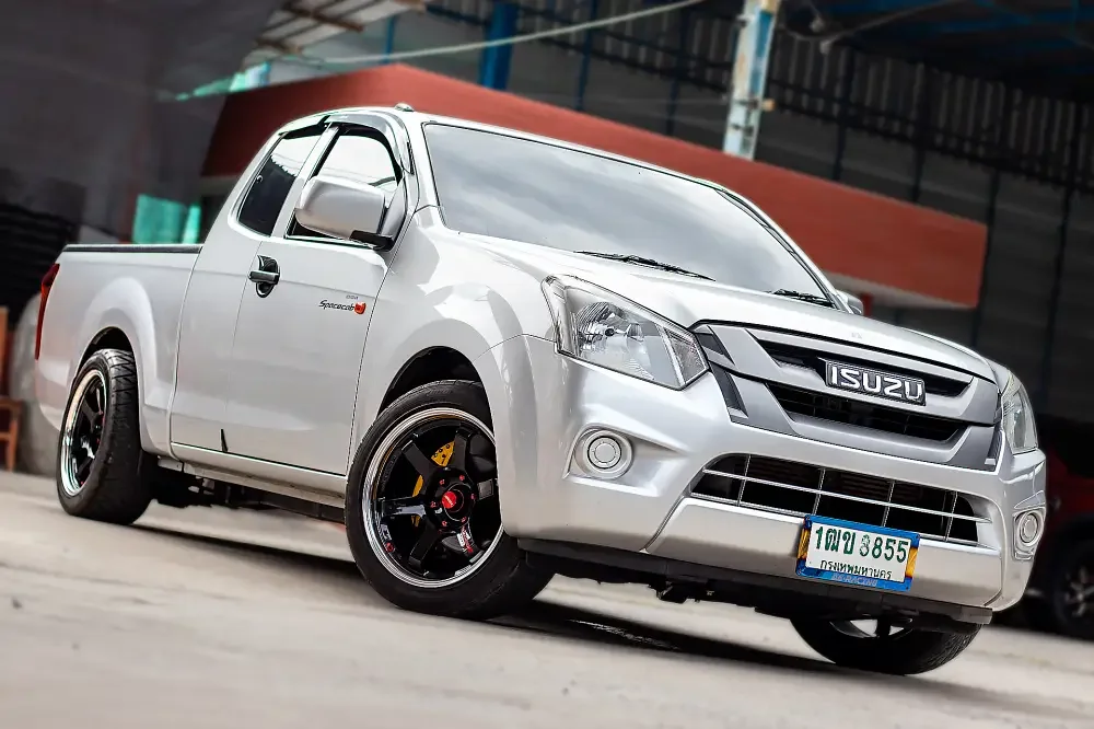 Isuzu D-Max SpaceCab 1.9S ปี 2017 | กระบะมือสองสภาพดี พร้อมลุยทุกเส้นทาง