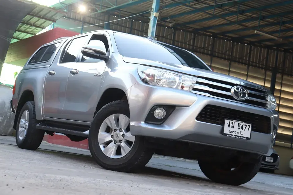 Toyota Hilux REVO Prerunner DoubleCab 2.4E | รถกระบะมือสอง